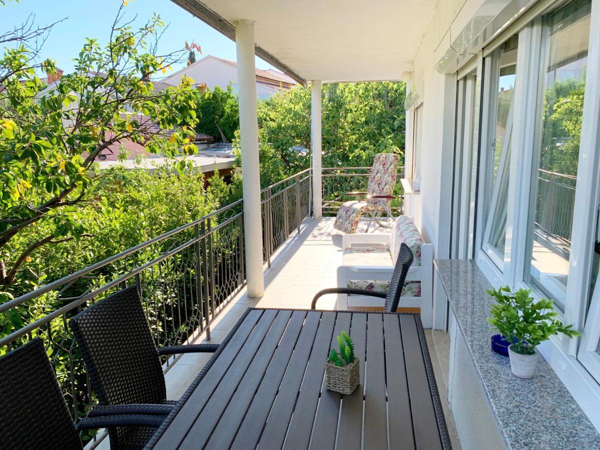Apartment Gardenview - New! Krk Town Εξωτερικό φωτογραφία