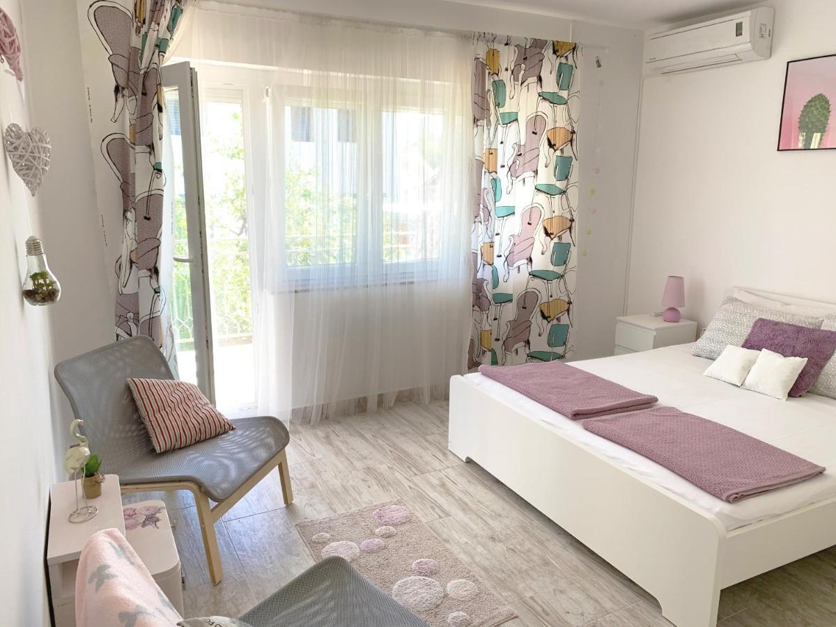 Apartment Gardenview - New! Krk Town Εξωτερικό φωτογραφία
