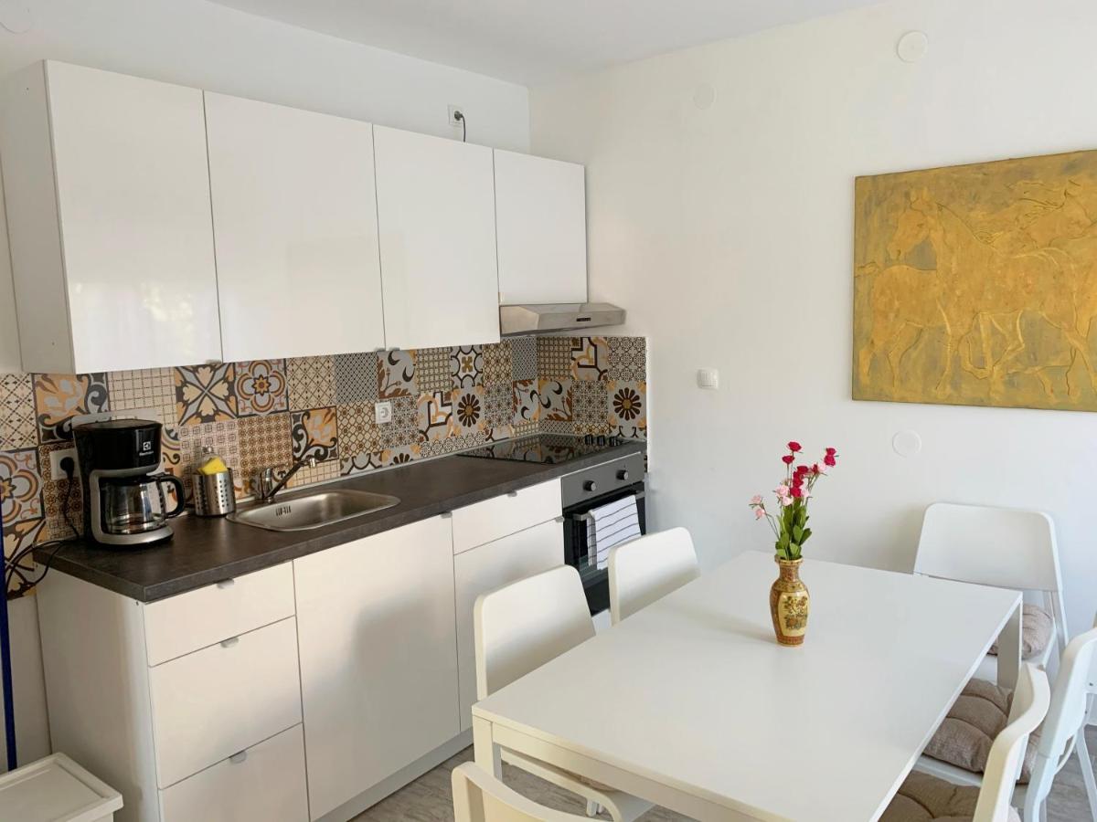 Apartment Gardenview - New! Krk Town Εξωτερικό φωτογραφία