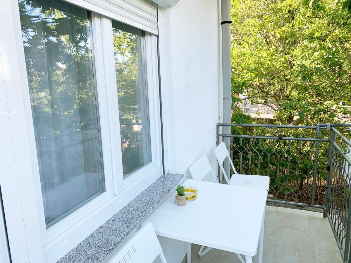 Apartment Gardenview - New! Krk Town Εξωτερικό φωτογραφία