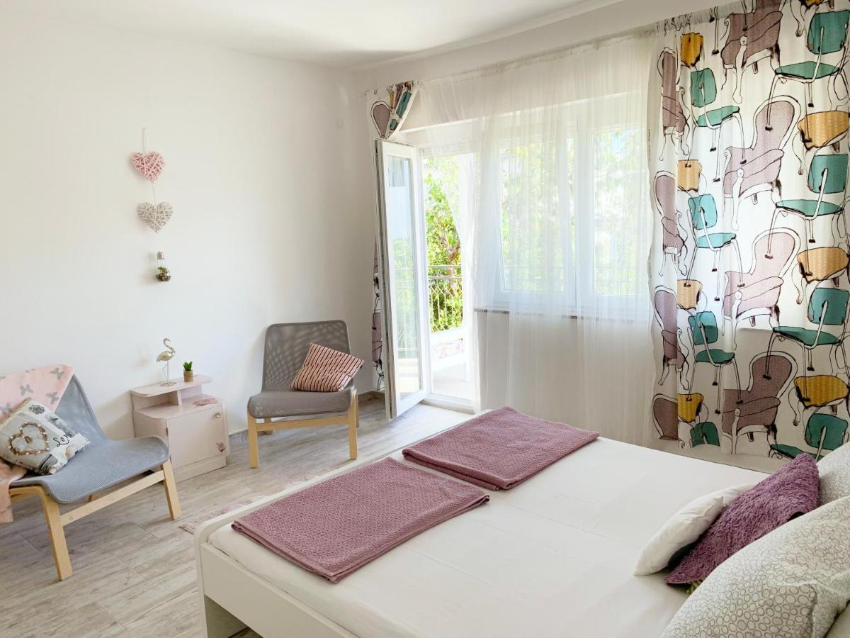 Apartment Gardenview - New! Krk Town Εξωτερικό φωτογραφία